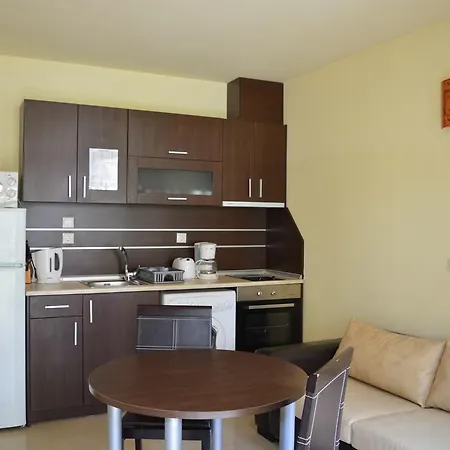 Garden Beach Apart Апарт-отель 3*