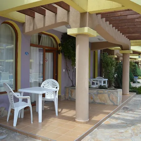 Garden Beach Apart Апарт-отель