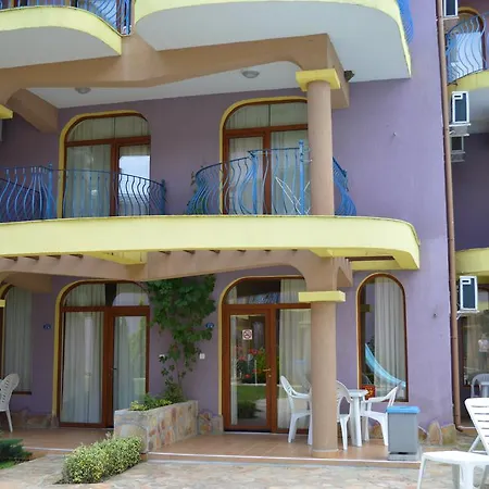 Garden Beach Apart Апарт-отель Созополь