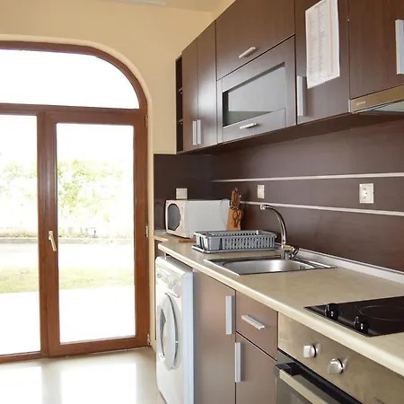 Aparthotel Garden Beach Apart 3*