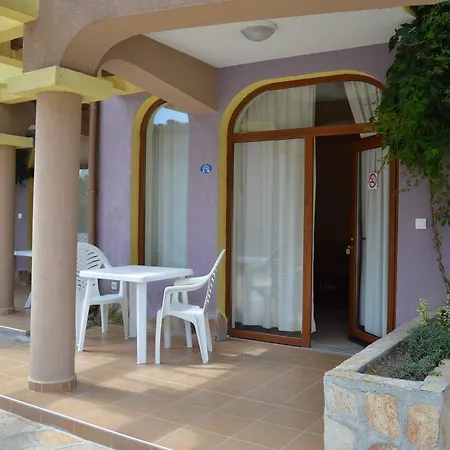 Garden Beach Apart Aparthotel 3*