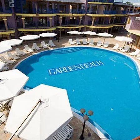Garden Beach Apart